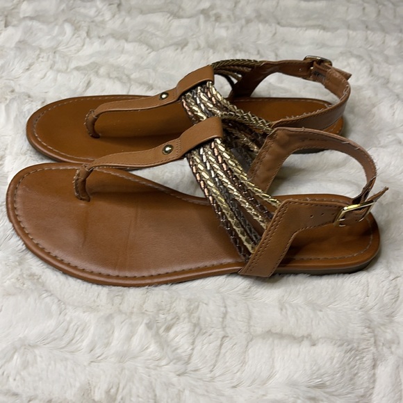 FREE Montego Bay Club Sandals Size 8 GUC - Picture 2 of 3